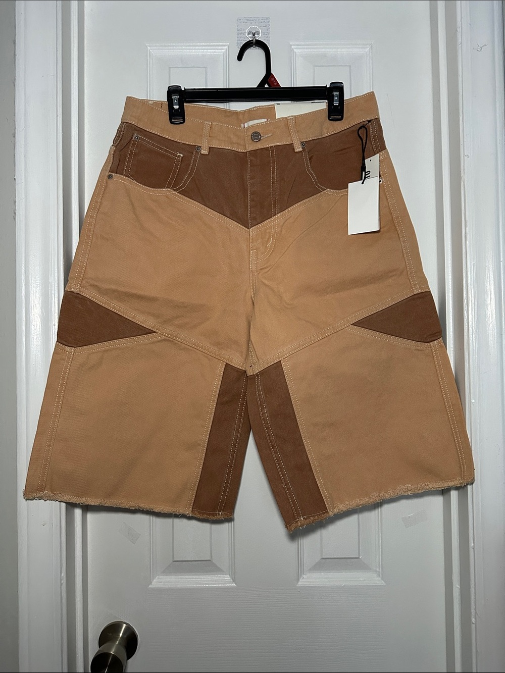 BDG Two-Tone Tan and Brown skater shorts